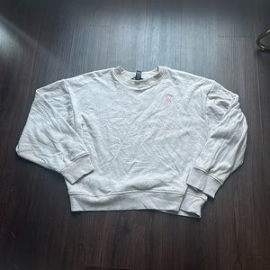 Long sleeve sweatshirt